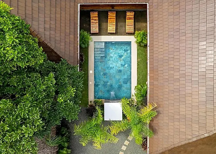 Ave Del Paraiso Hotel