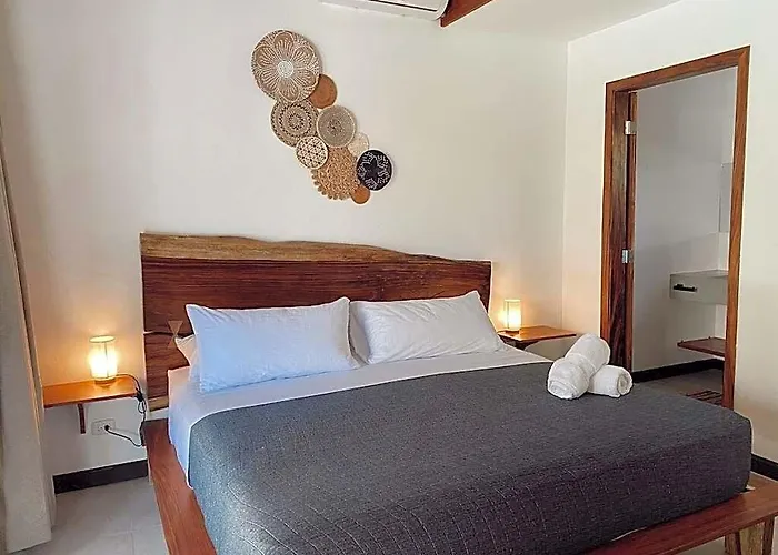 Ave Del Paraiso Hotel 3*